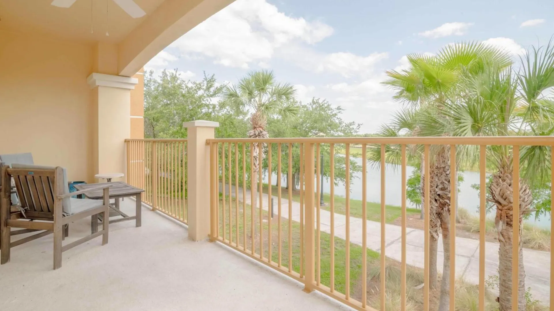 New! Sensational Vista Cay View Escape Near Theme Parks Walk To The Convention Center And Int'l Drive 別荘 *