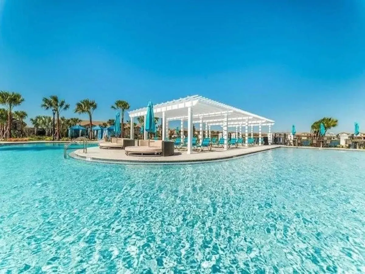5 Bedroom 5 Bathroom Windsor At Westside 8900al Tatil Evi
