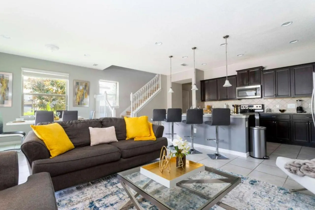 5 Bedroom 5 Bathroom Windsor At Westside 8900al