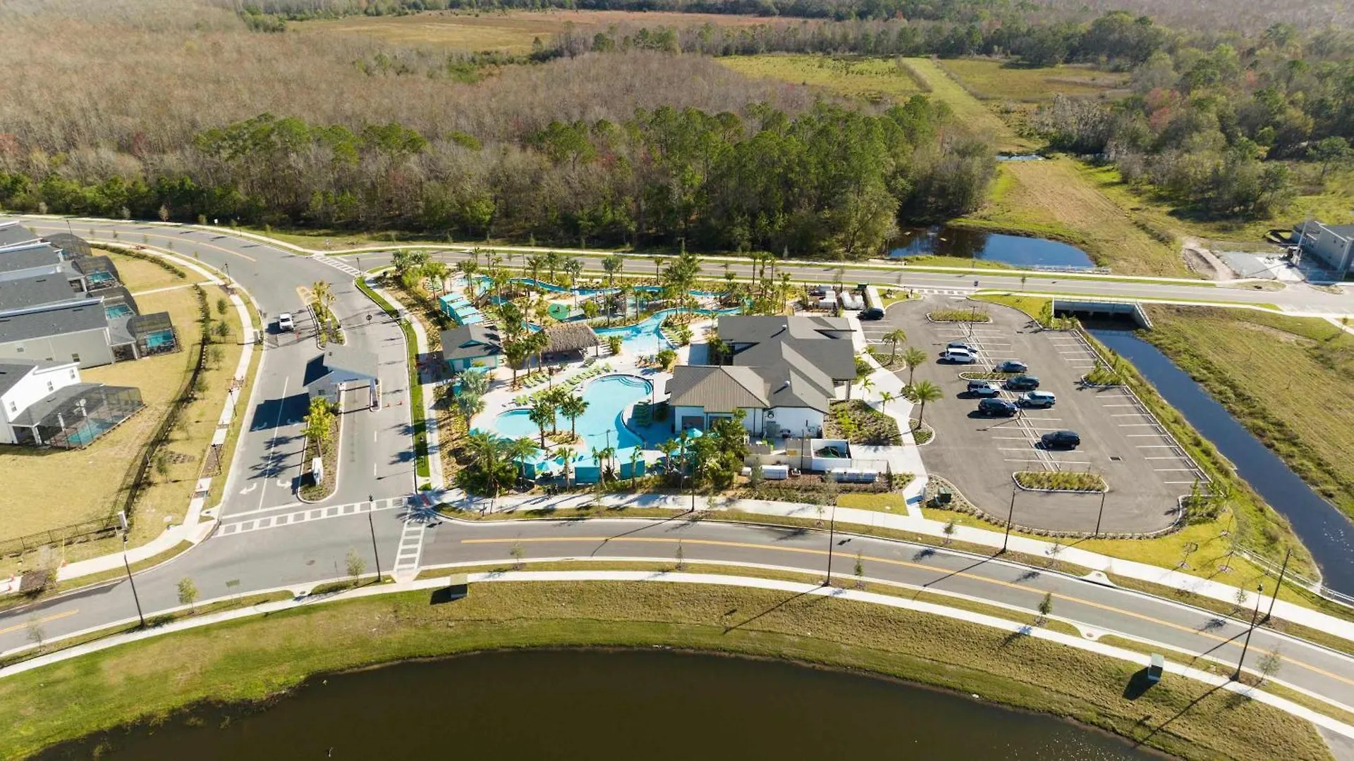 Nyaraló Luxurious 2 Bd Close To @ Storey 204p *
