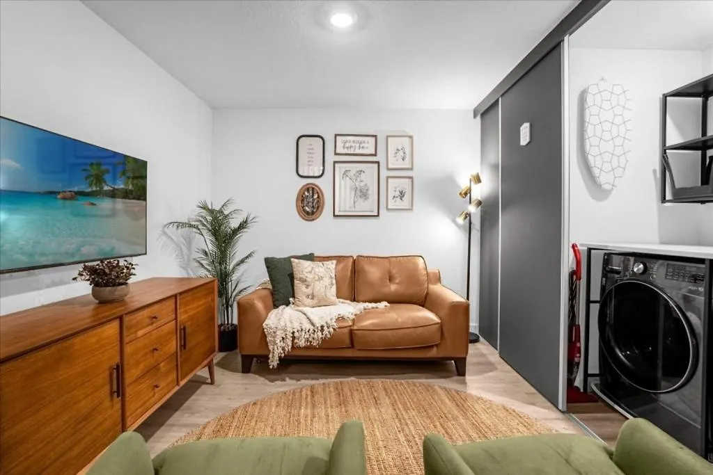 3 Bedrooms- 3 Bathrooms- The Hub 3248 Tt Holiday home *