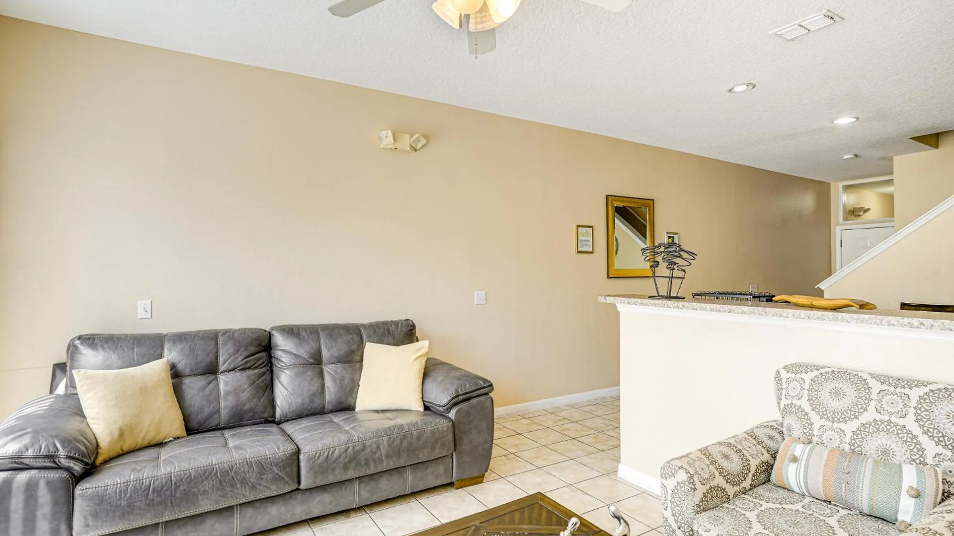 Dom wakacyjny Townhome 4 Mi To World! *