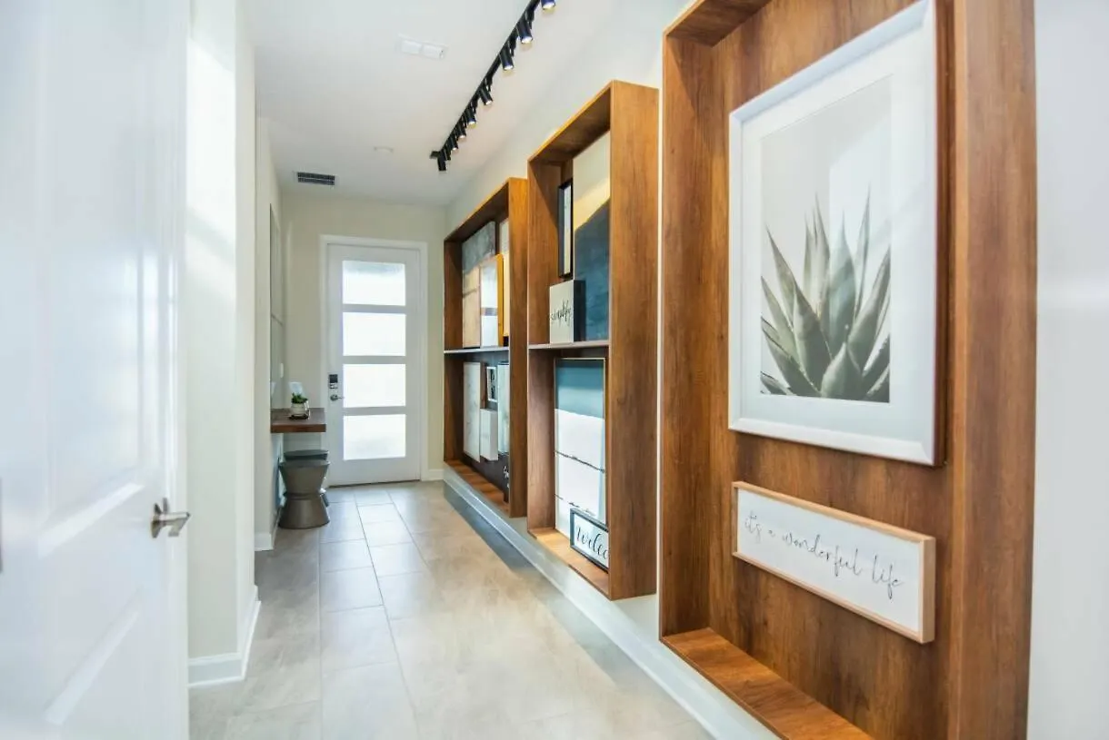 Dom wakacyjny Storey 6 Bedroom Vacation 2807 *