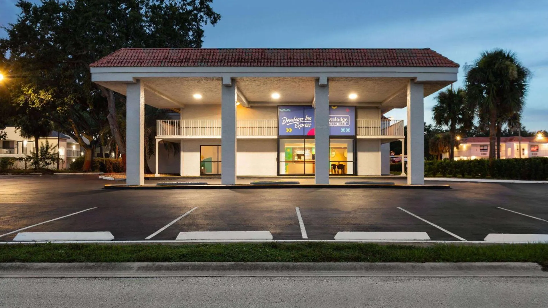 Developer Express Fundamental, A Travelodge By Wyndham 3*