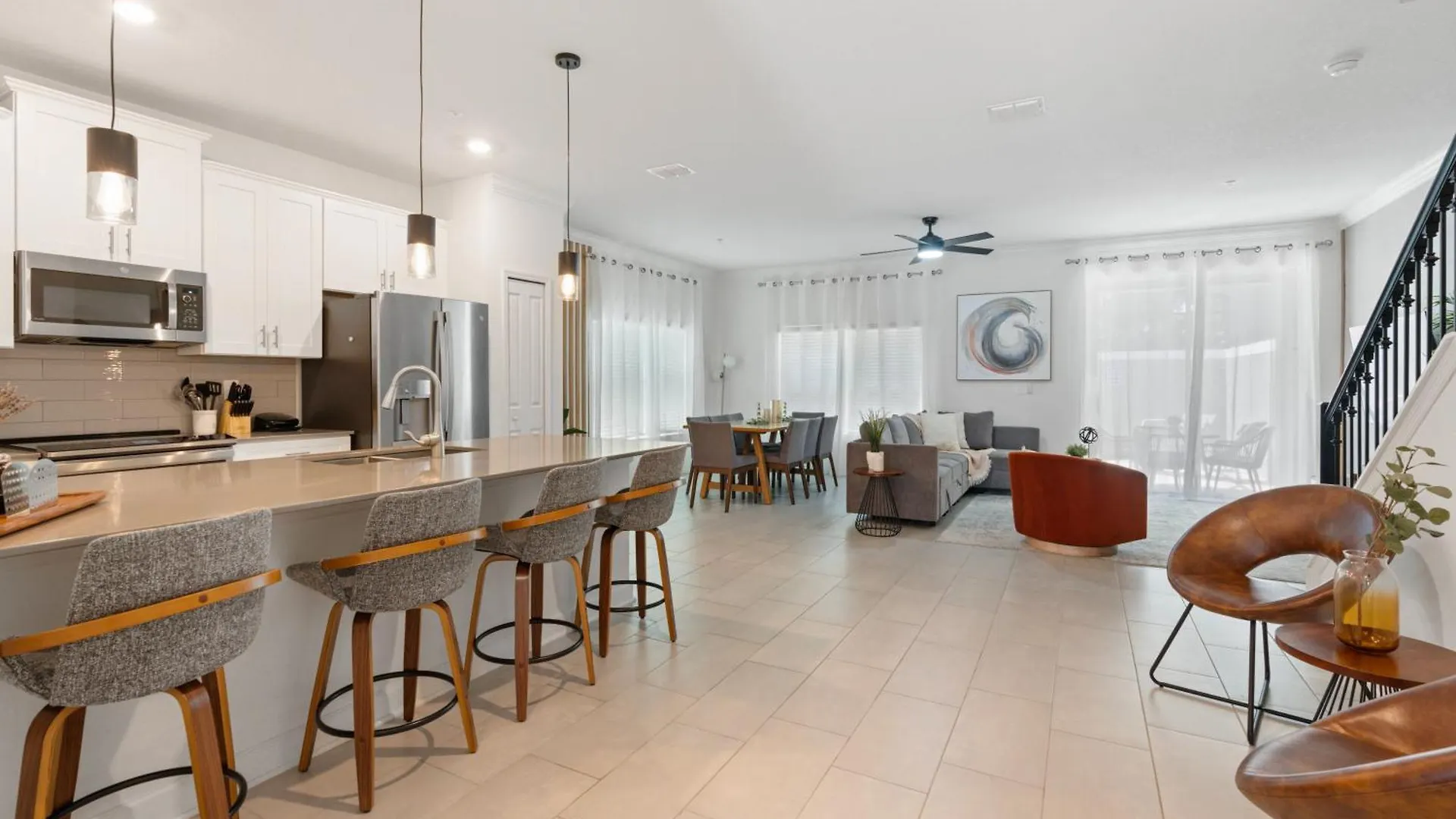 New At Storey Lake5 Bedrooms And 4 Bathrooms *