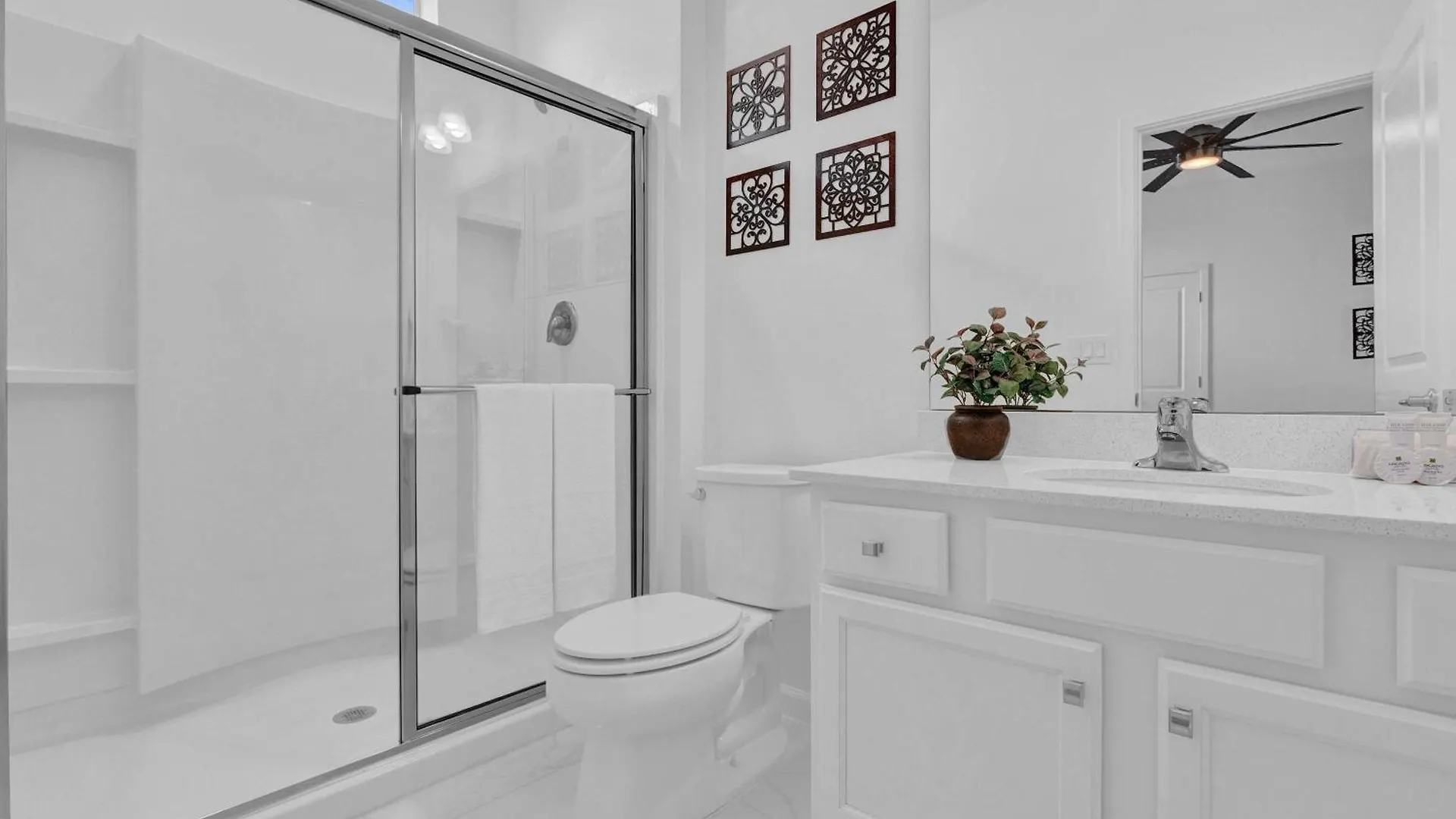 Ferienhaus Luxury - The Extras - Sleeps 39 *