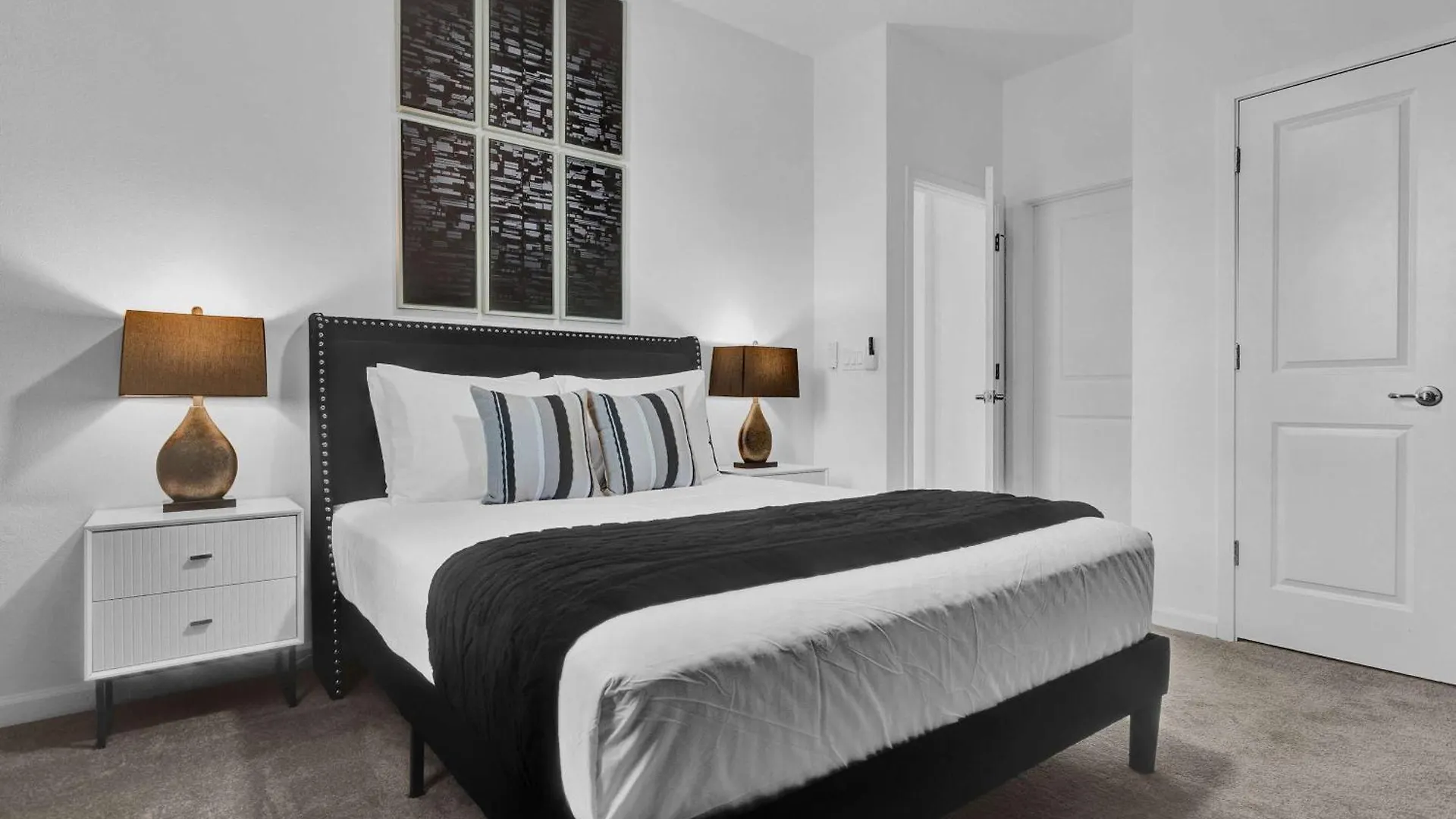 Luxury - The Extras - Sleeps 39 Ferienhaus *