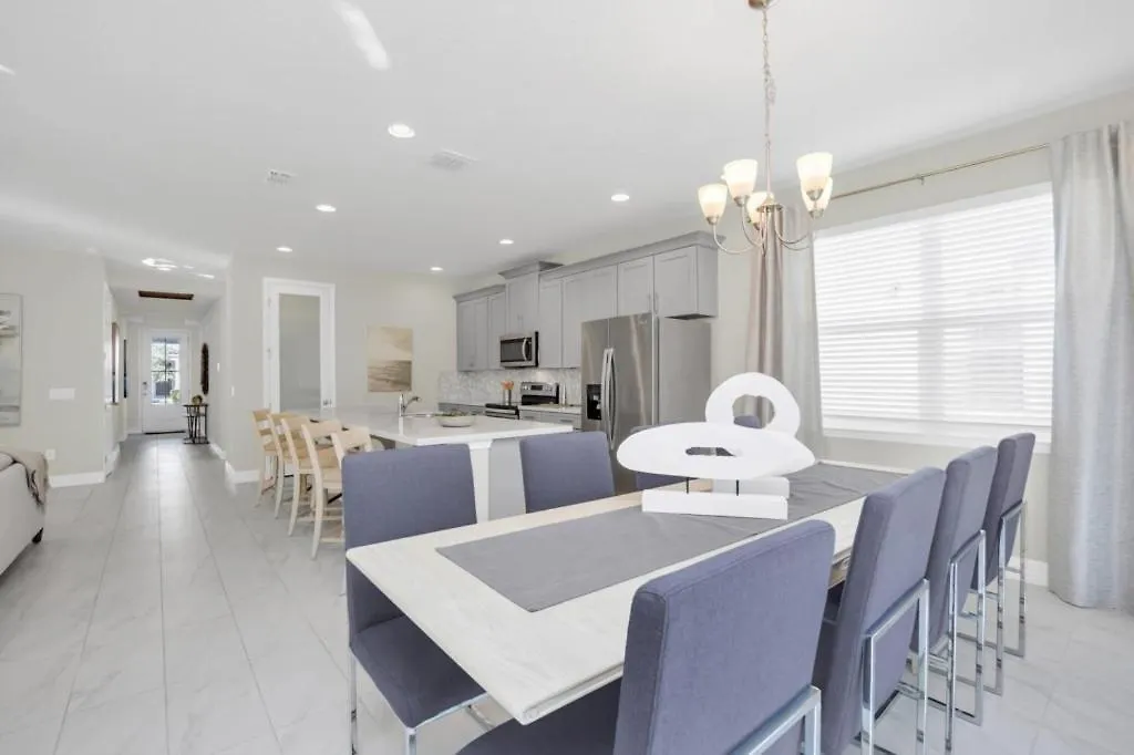 Florida Garden Luxury With Private Pool & Kissimmee