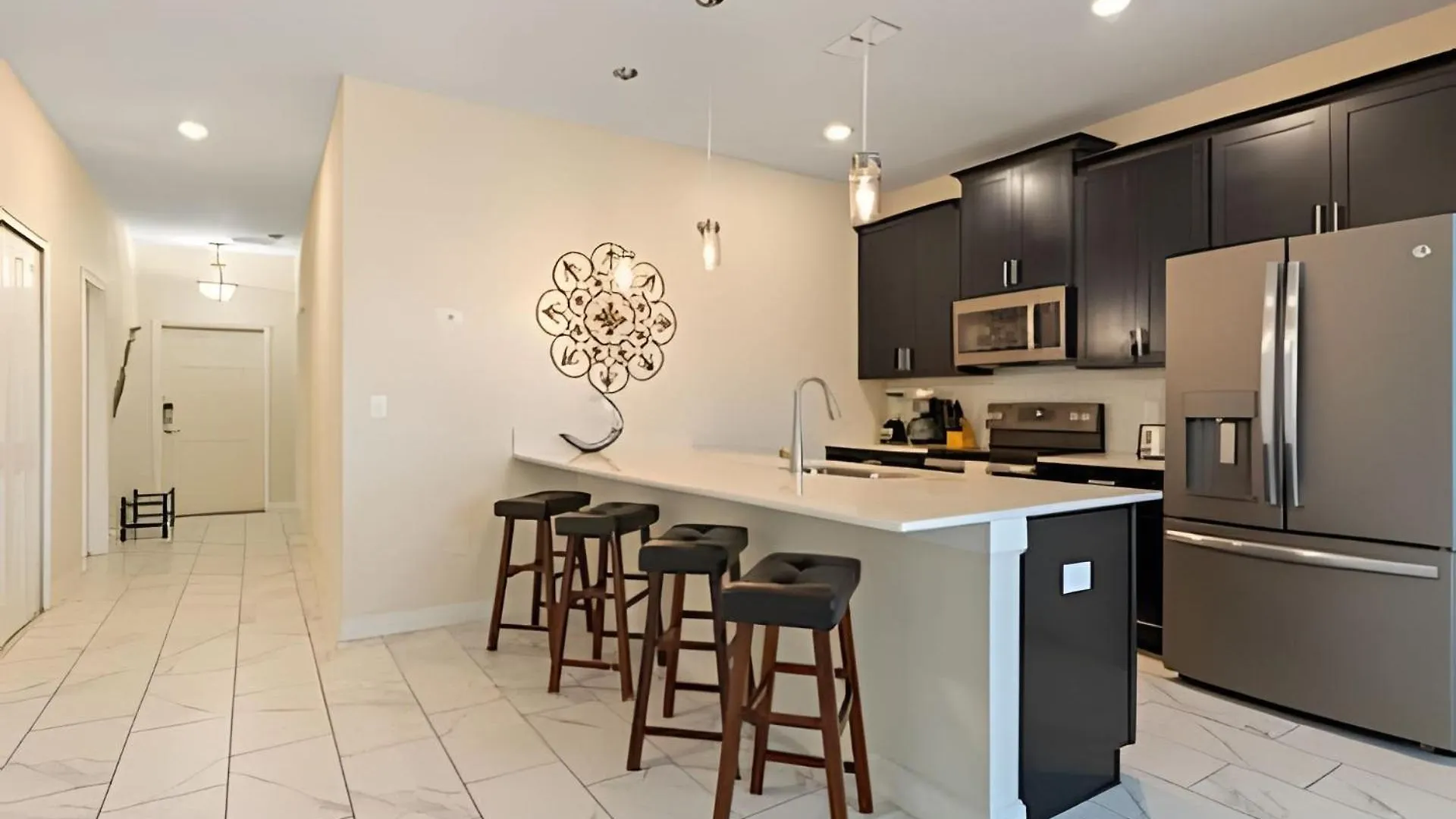 Spacious 5br W/ Private Pool, Near * Kissimmee
