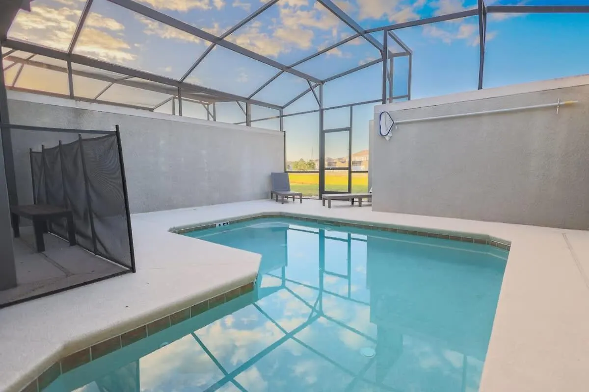 Magical Townhome Private Pool In Storey *