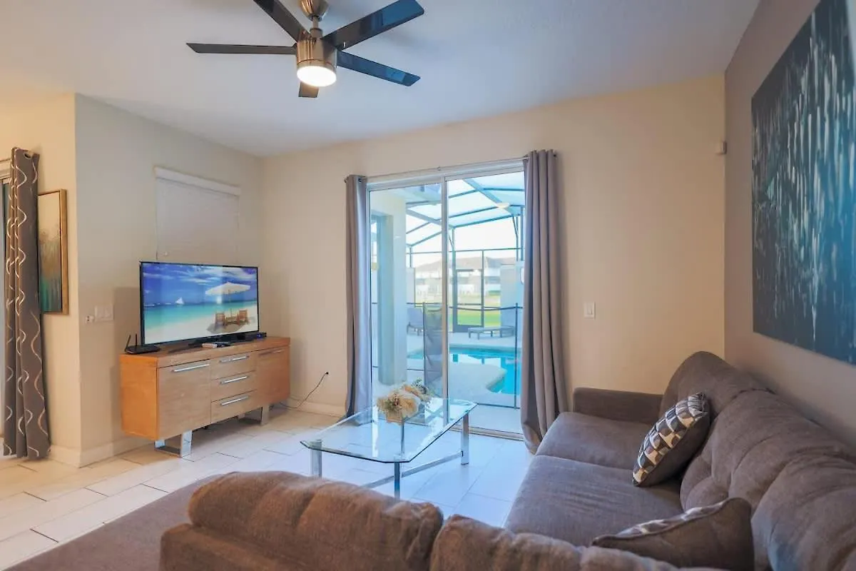 Magical Townhome Private Pool In Storey *
