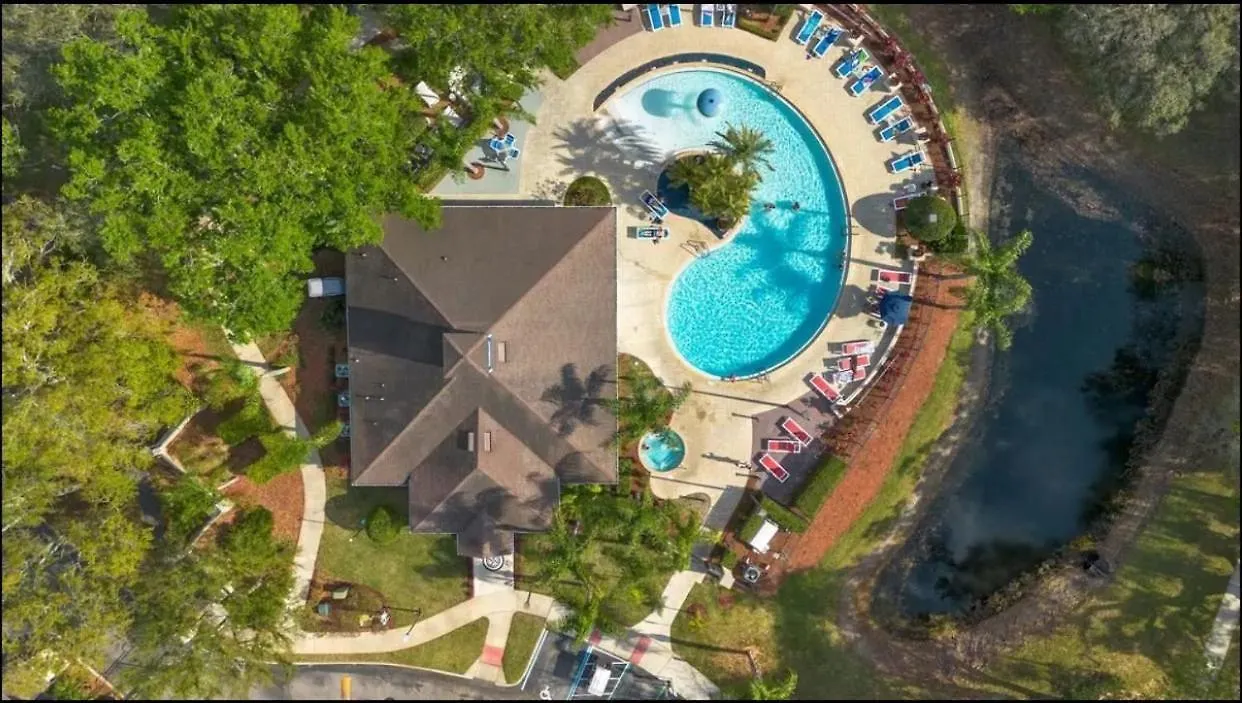Luxurious 4bd/3ba Near W/ Clubhouse *