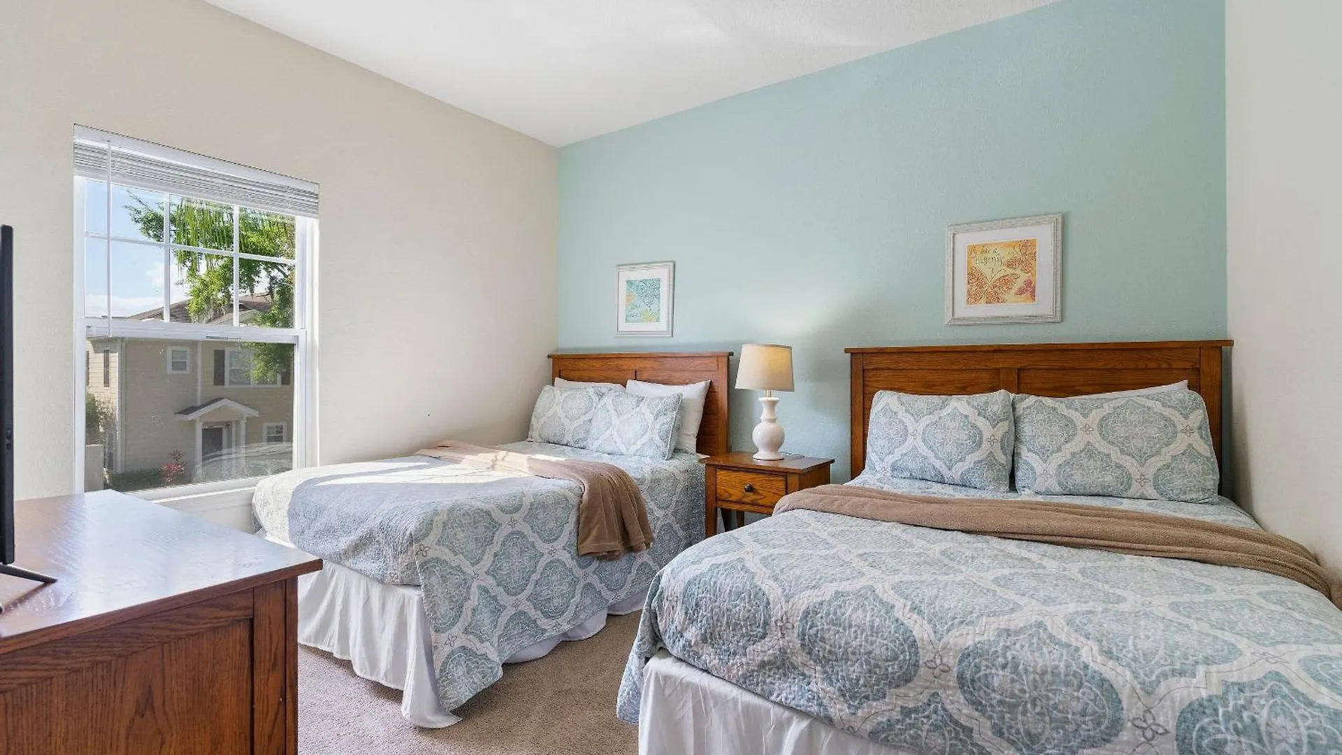 Charming 4bed Near W/clubhouse & Pool * Kissimmee