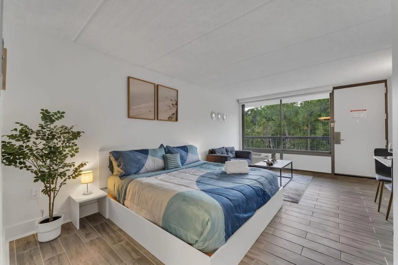 Snug 8 Min To W Pool And Free Parking Apartment Kissimmee