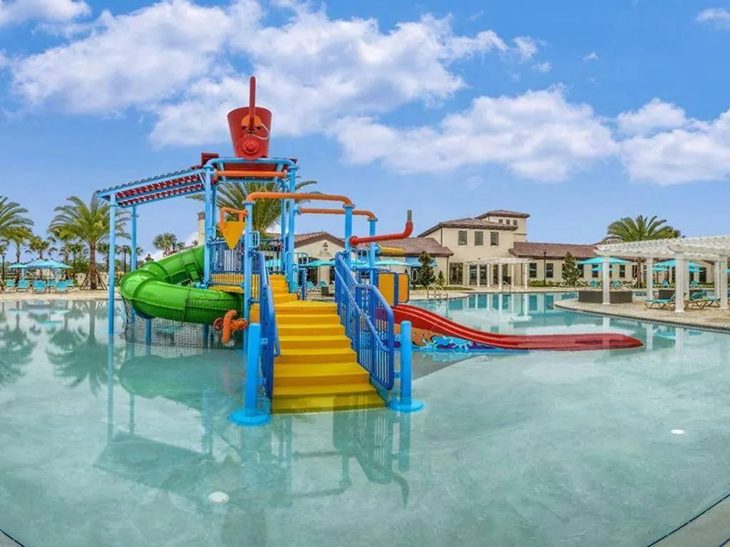 Villa Windsor At Westside 1220 By