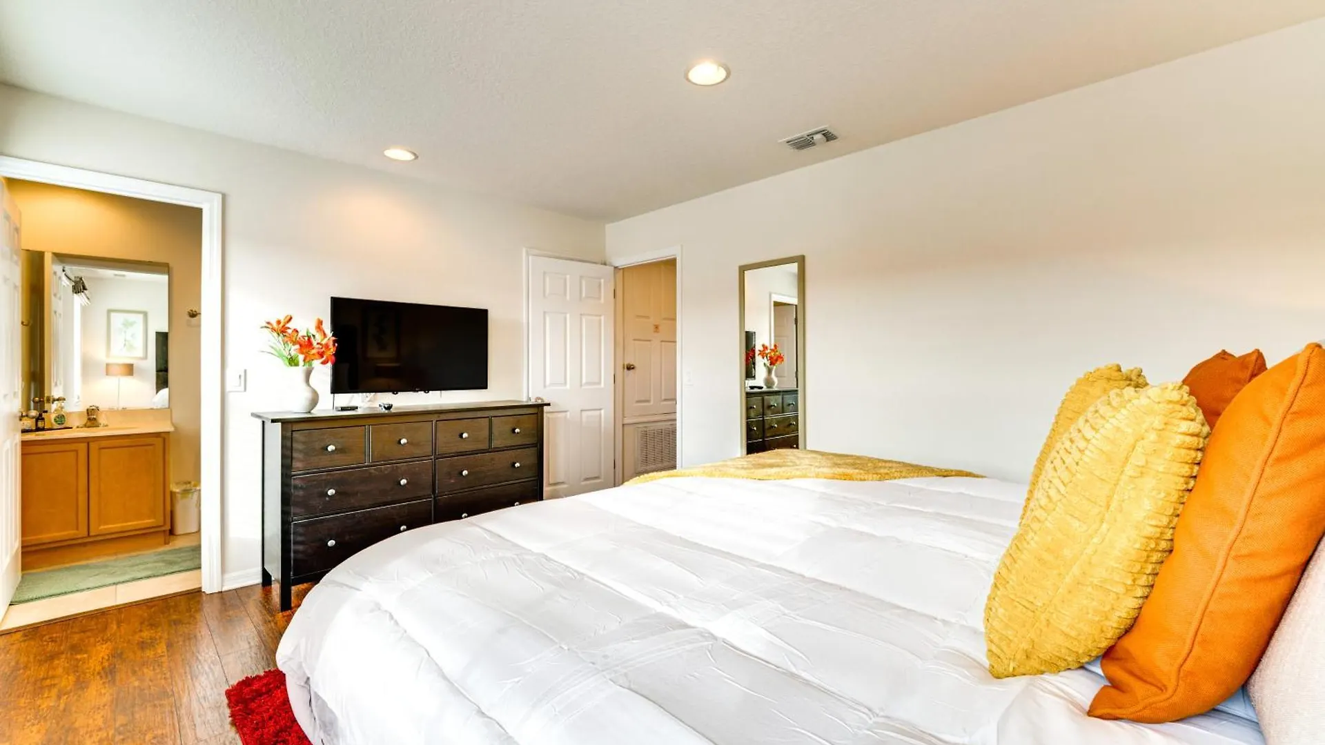 4 Mi To World Townhome With Hot Tub And Lanai! * Kissimmee