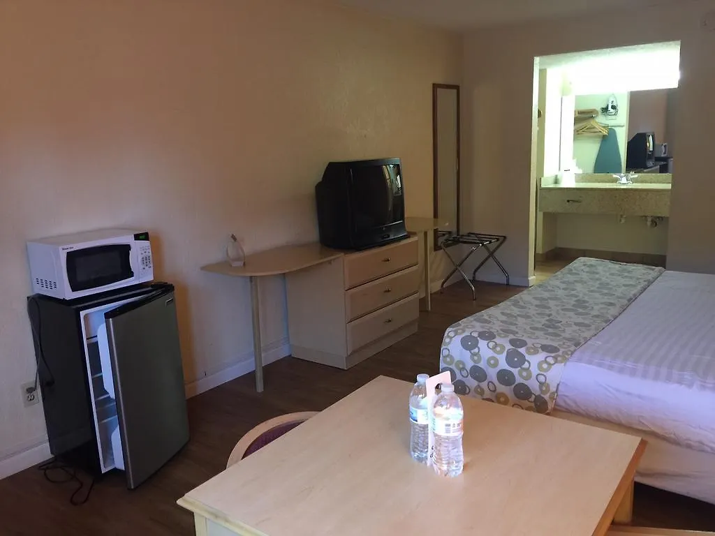 モーテル Country Hearth Inn- キシミー