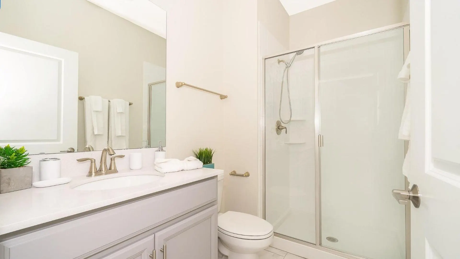 Holiday home 8947ar Townhouse 4 Bedrooms & 3 Bathrooms + Pool