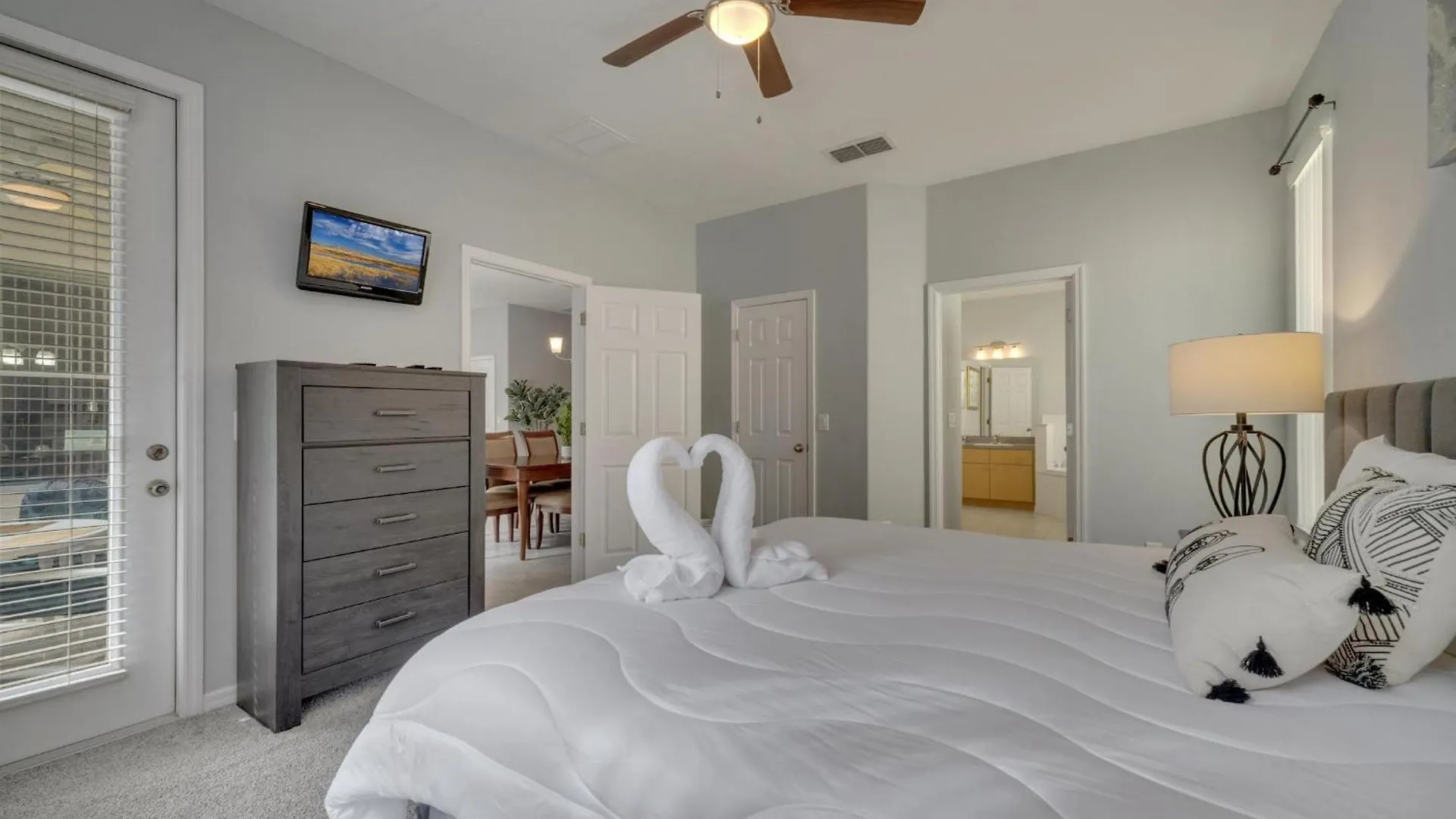 4beds With Private Pool