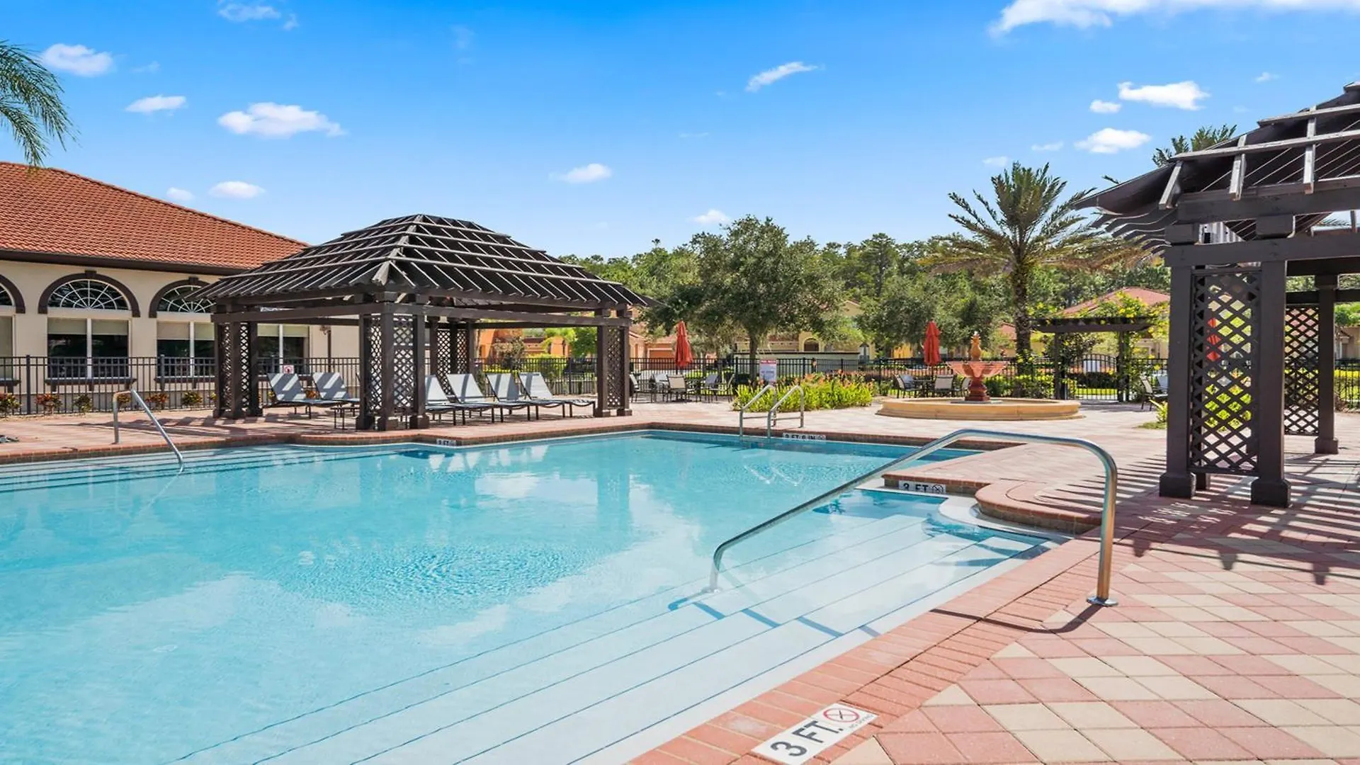 Luxury 12br W/ Pool & Near Prázdninový dům Kissimmee