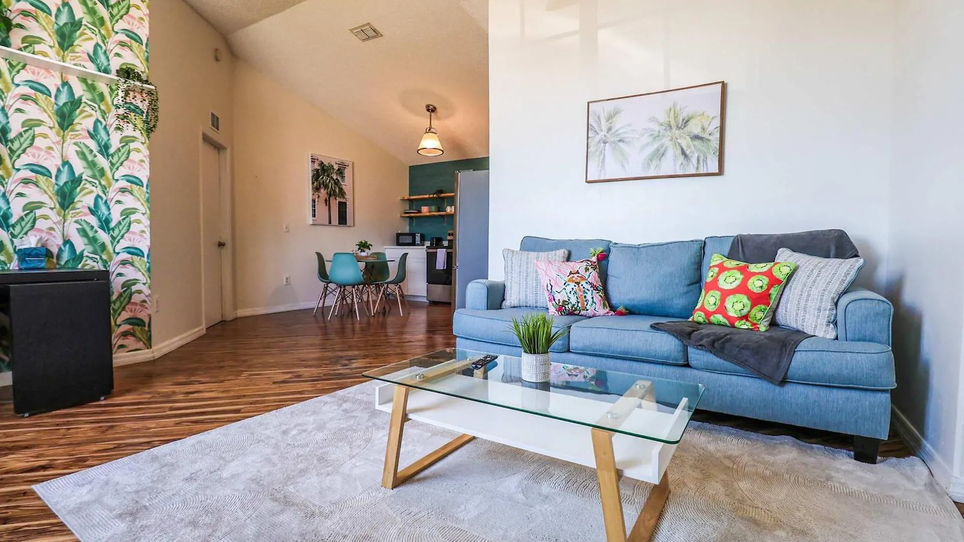 New 15min Drive And Airport - Parks Kingbed Pets