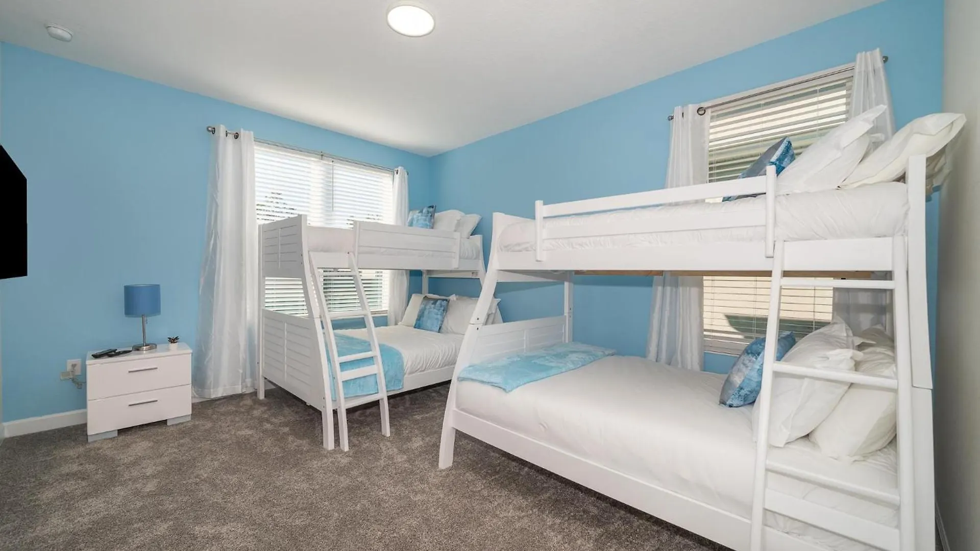 2738we 5 Bed/5 Ba Holiday home
