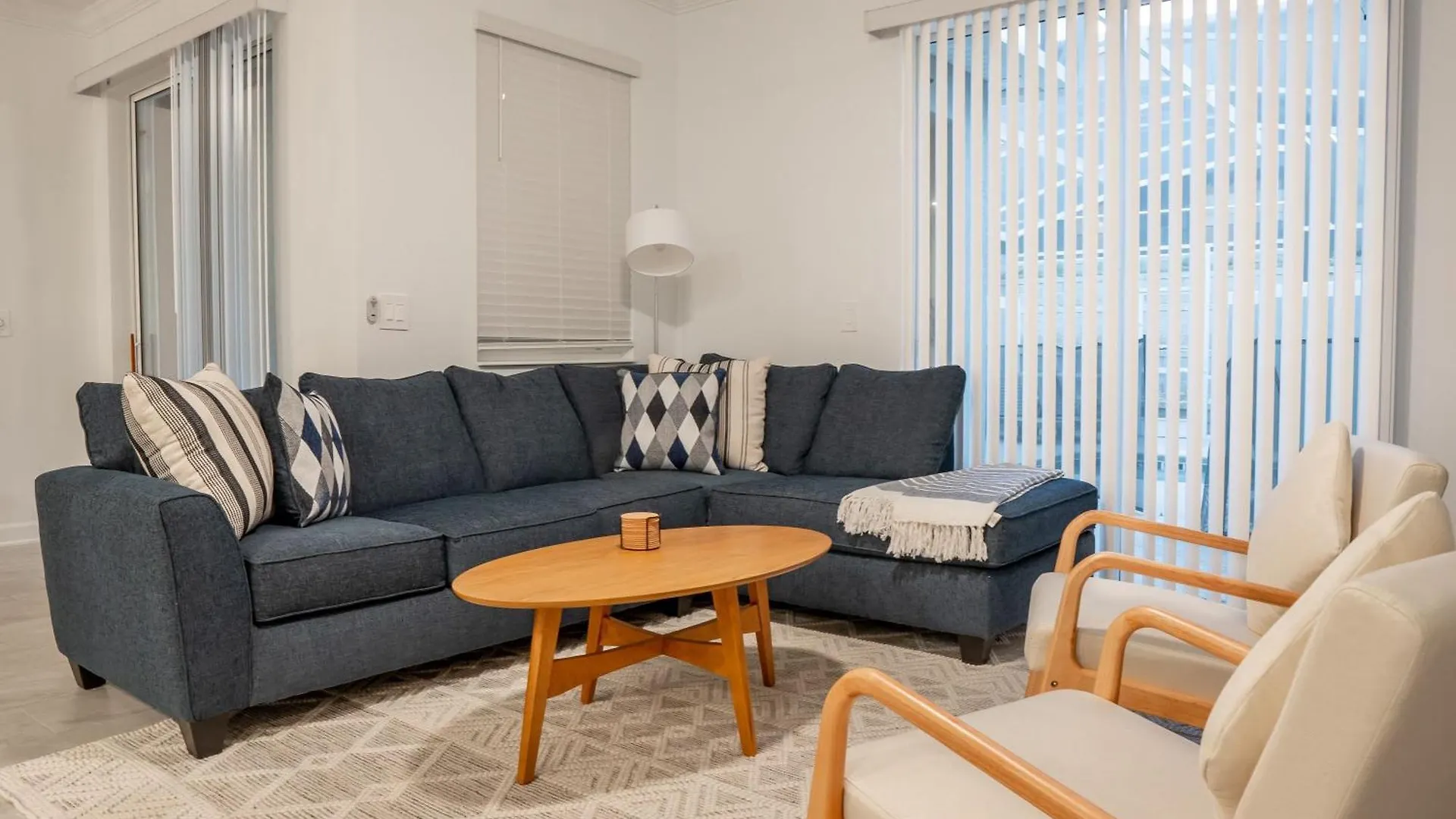 Holiday home Stunning 4-bedroom Family Getaway With Private Pool 297 *