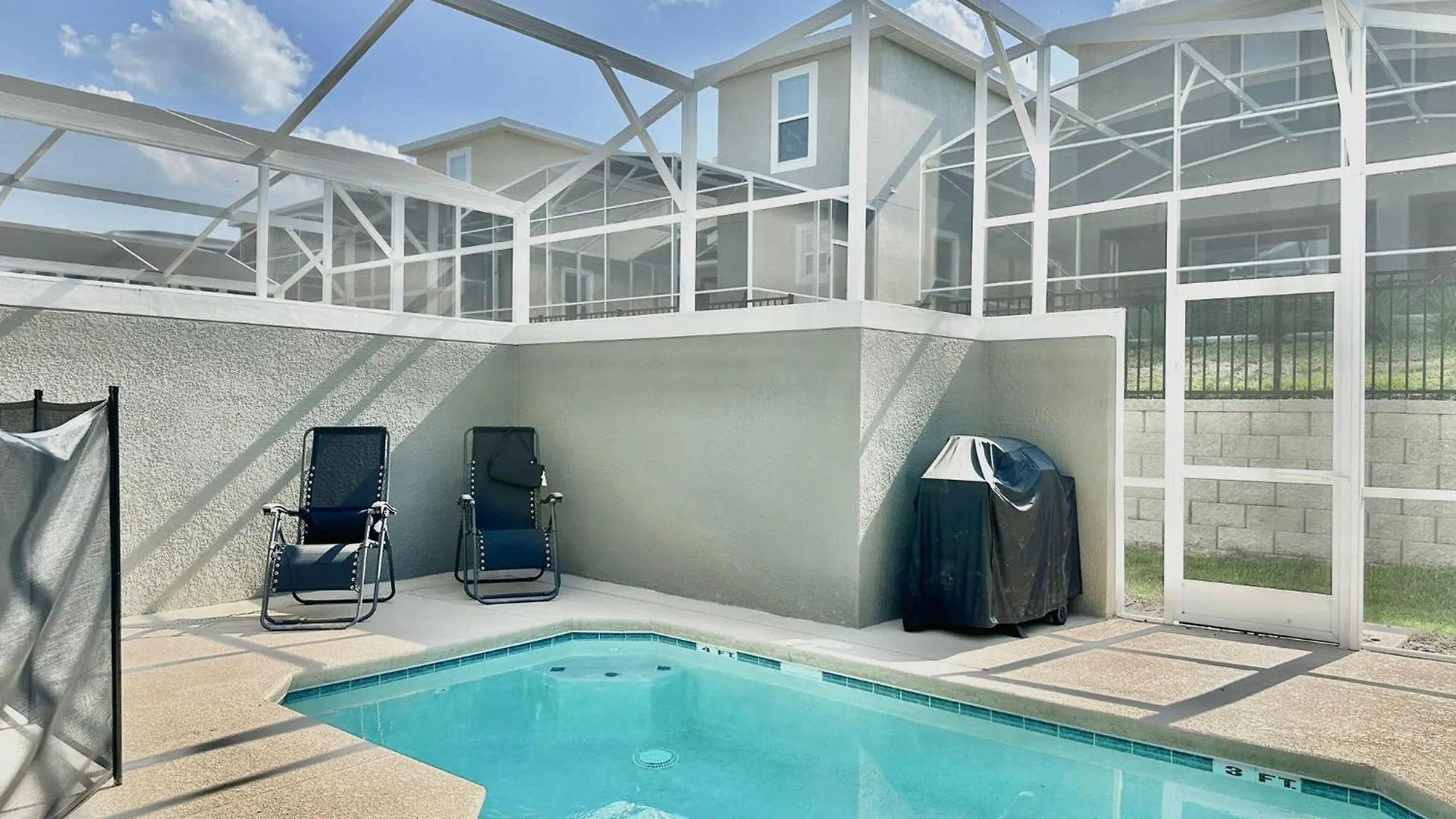 Luxury 5 Bedroom 4 Bath Private Pool 240 Kissimmee