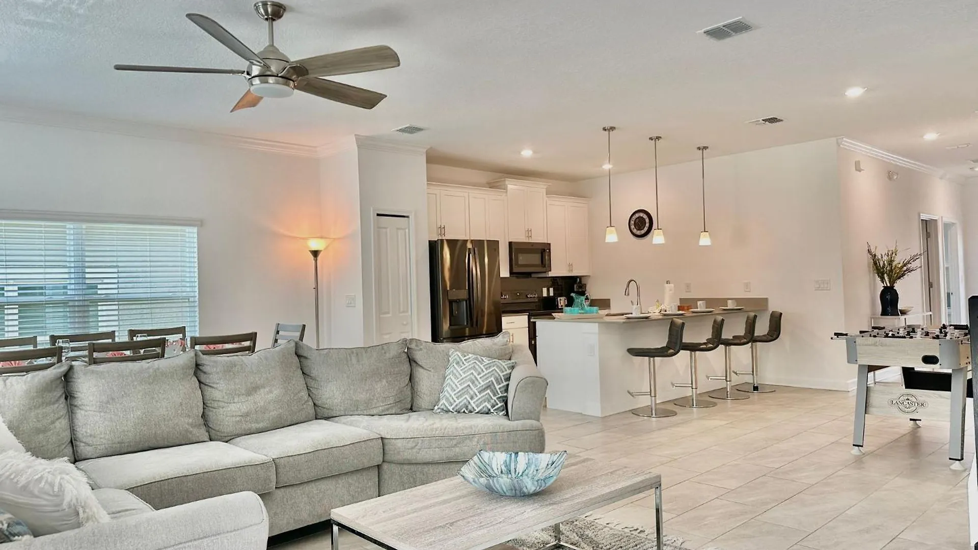 Luxury 5 Bedroom 4 Bath Private Pool 240 Holiday home