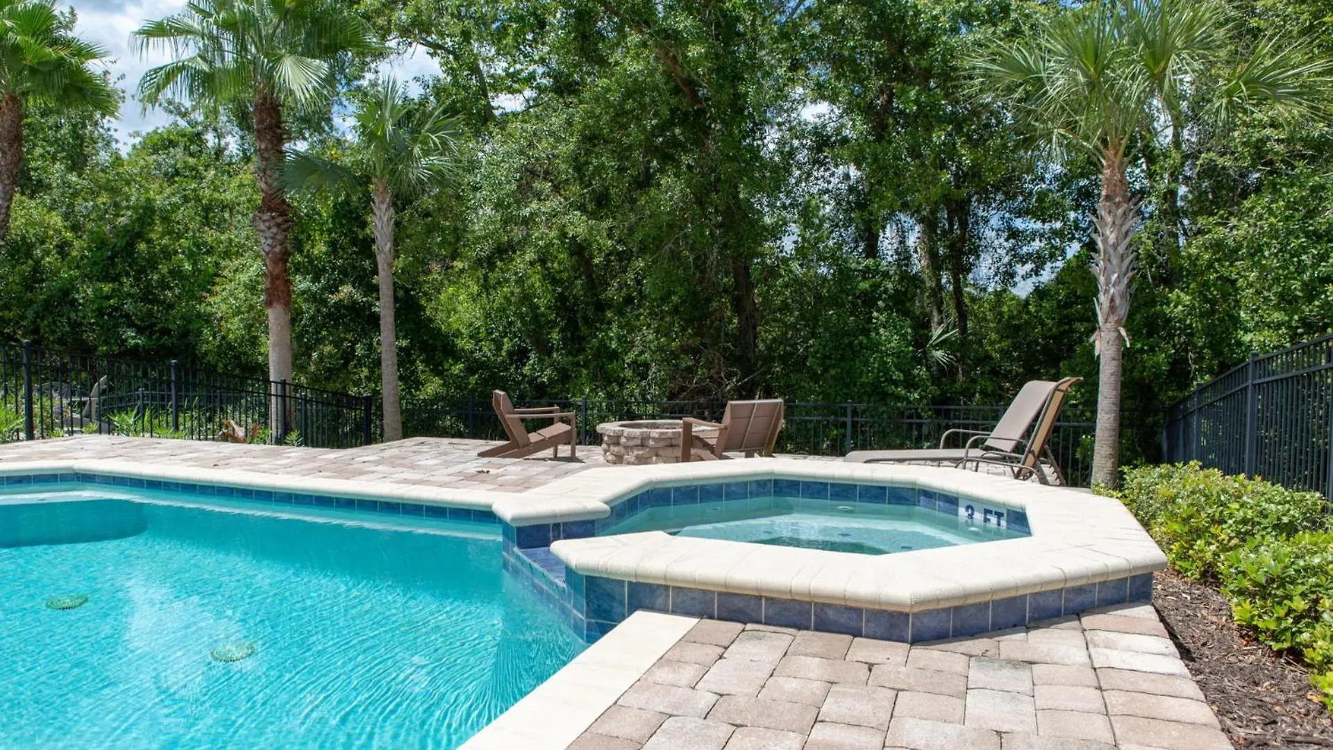 Luxury Townhome On Reunion And With A Private Pool Orlando Townhome 5237 *