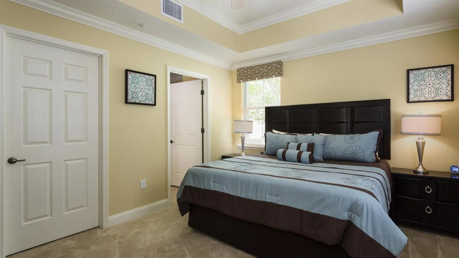 Perfect 3 Bedroom On Reunion And Orlando 5139 Villa Kissimmee