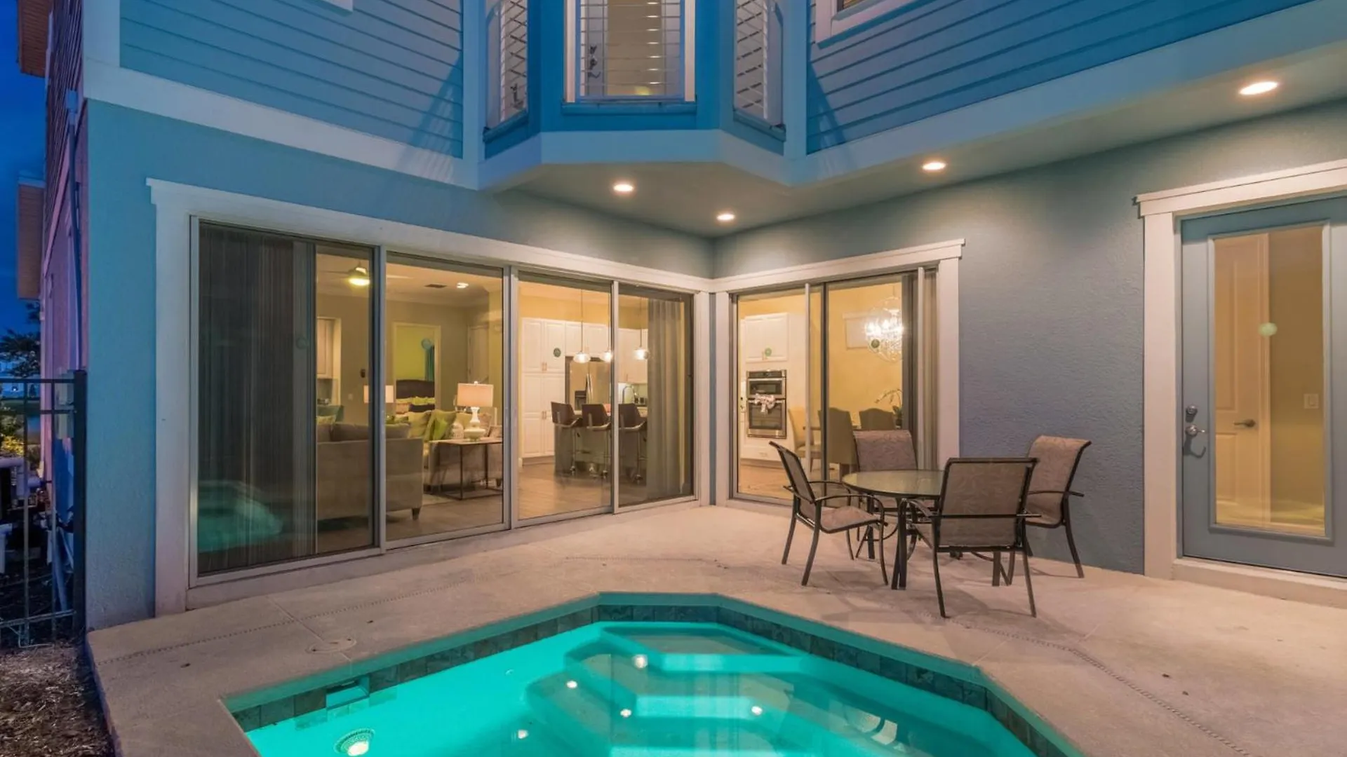 Perfect 5 Bedroom On Reunion And Orlando 5145 Villa *