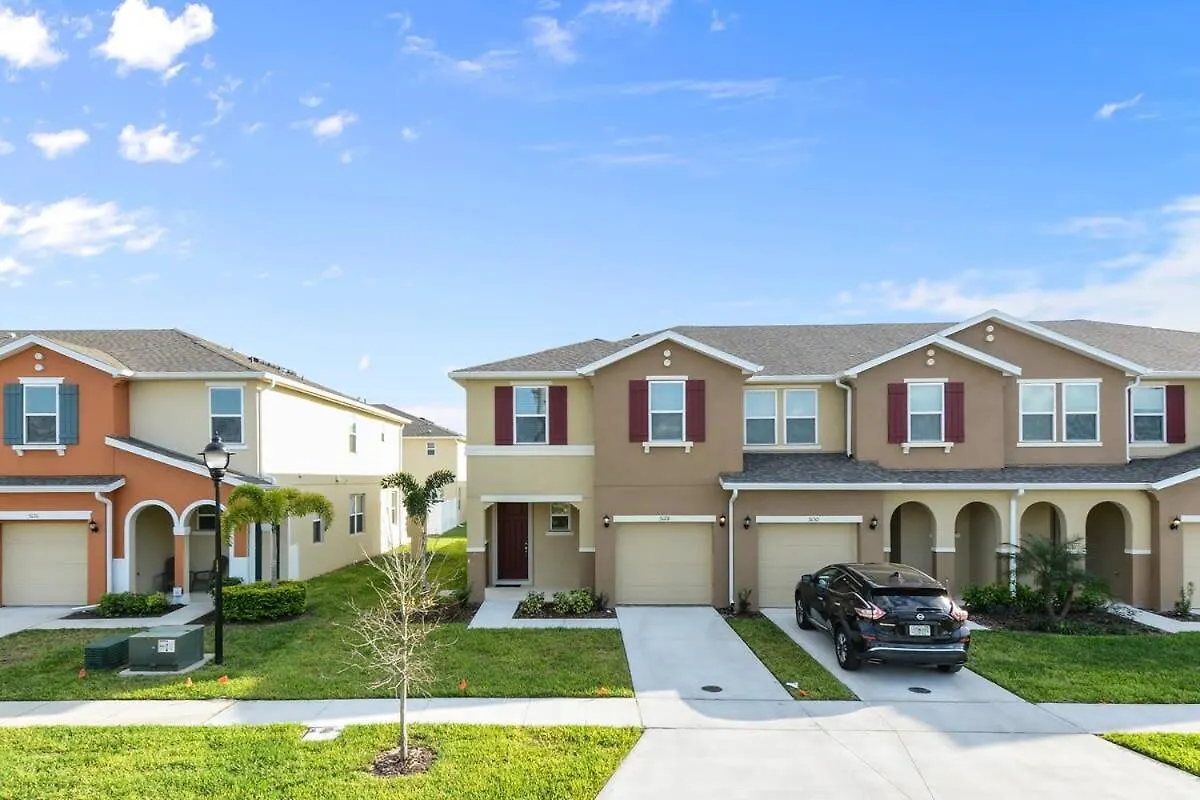 Semesterbostad Four Bedrooms Townhome 5128 Kissimmee