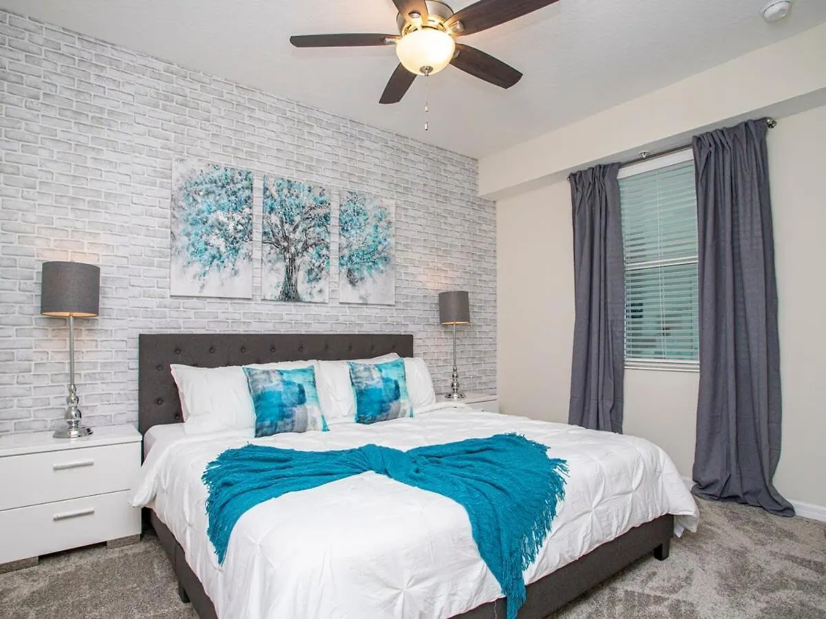 Marvelous 2 Bd Close To At Storey 106 Kissimmee