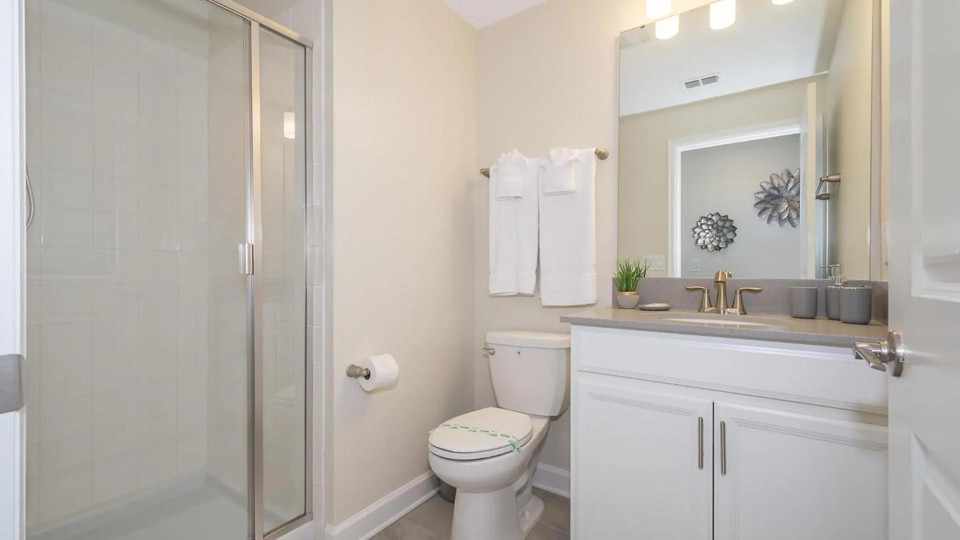 4975an Townhouse 5 Bedrooms & 4 Bathrooms + Pool Σπίτι διακοπών
