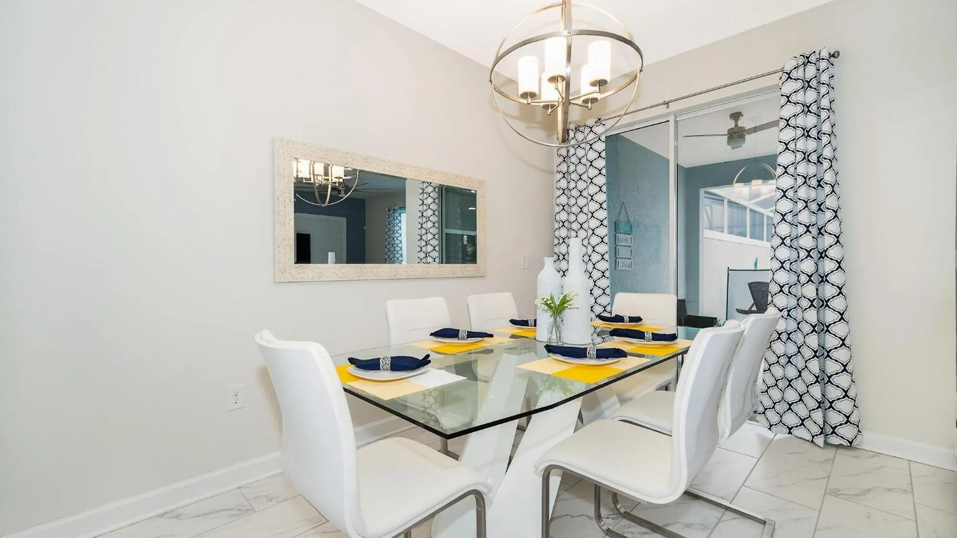 8947ar Townhouse 4 Bedrooms & 3 Bathrooms + Pool Holiday home Kissimmee