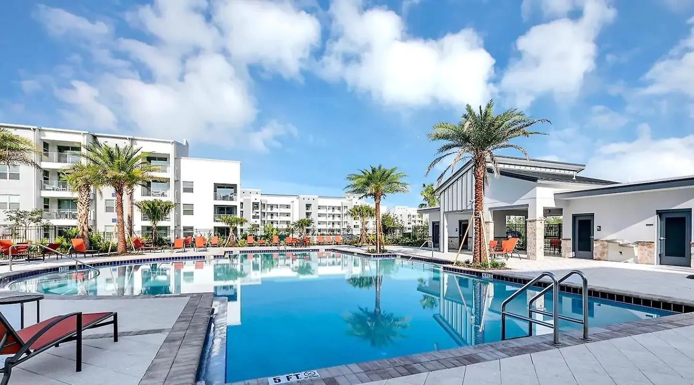 Apartment Ripples At Storey #905 By Shine Kissimmee
