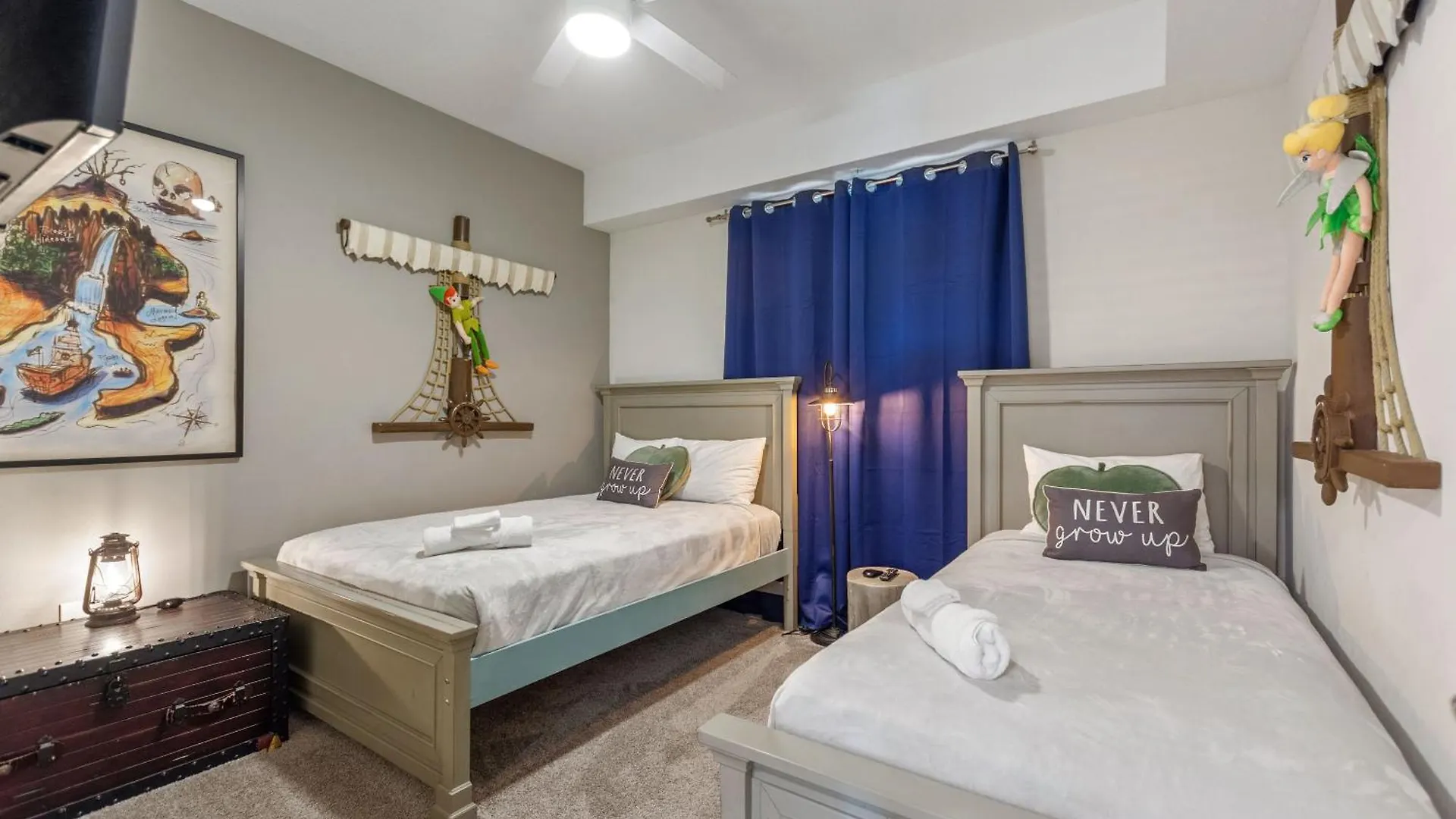 Ripples At Storey #905 By Shine