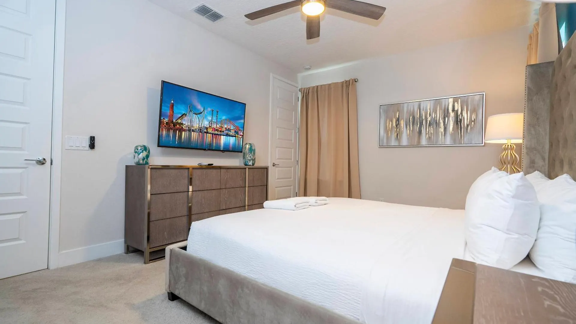 Casa vacanze Brand New Amazing Townhome At Reunion *