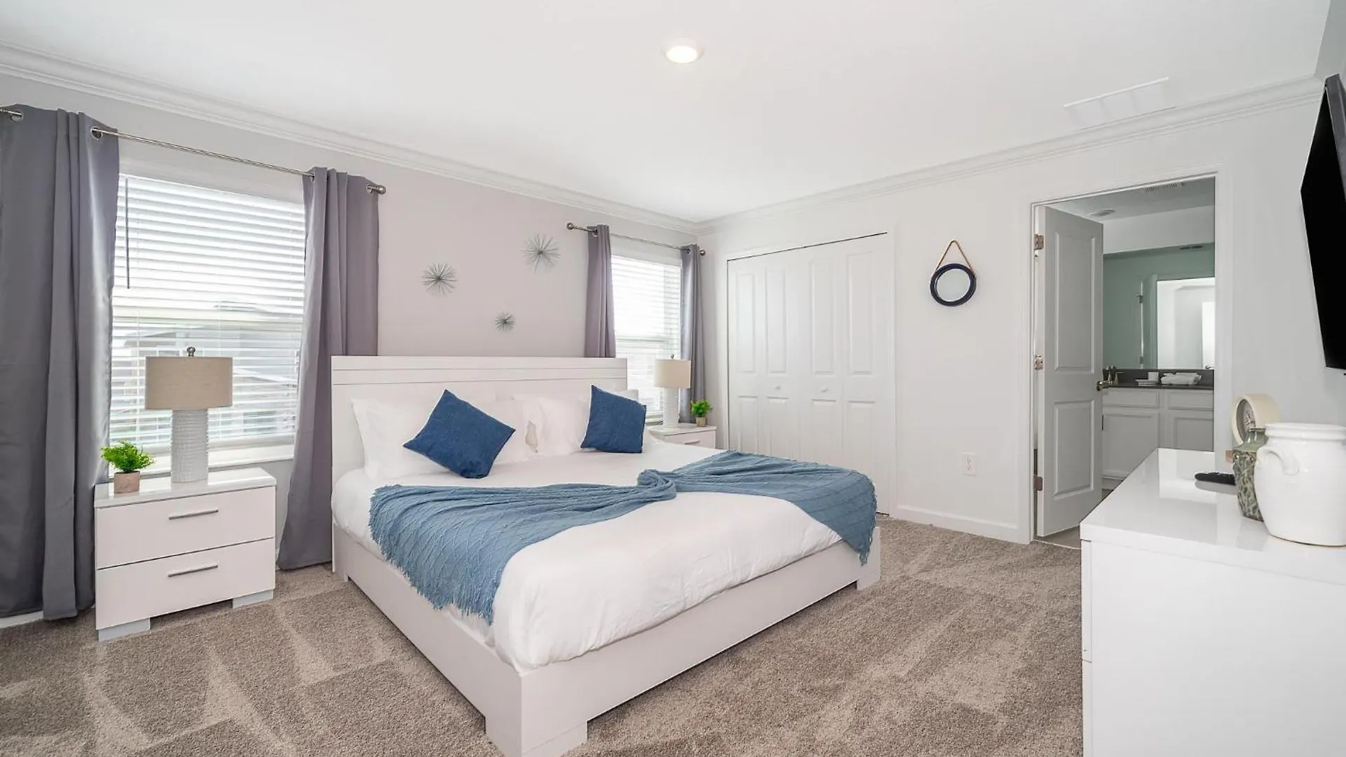 Holiday home 1164ba Townhouse 4 Bedrooms & 3 Bathrooms + Pool