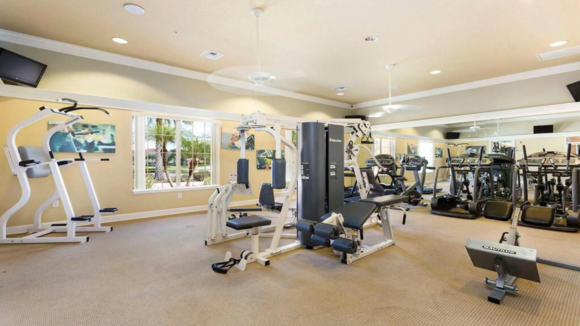 Hébergement de vacances Lakeview 12br Pool/spa/theater/game Kissimmee