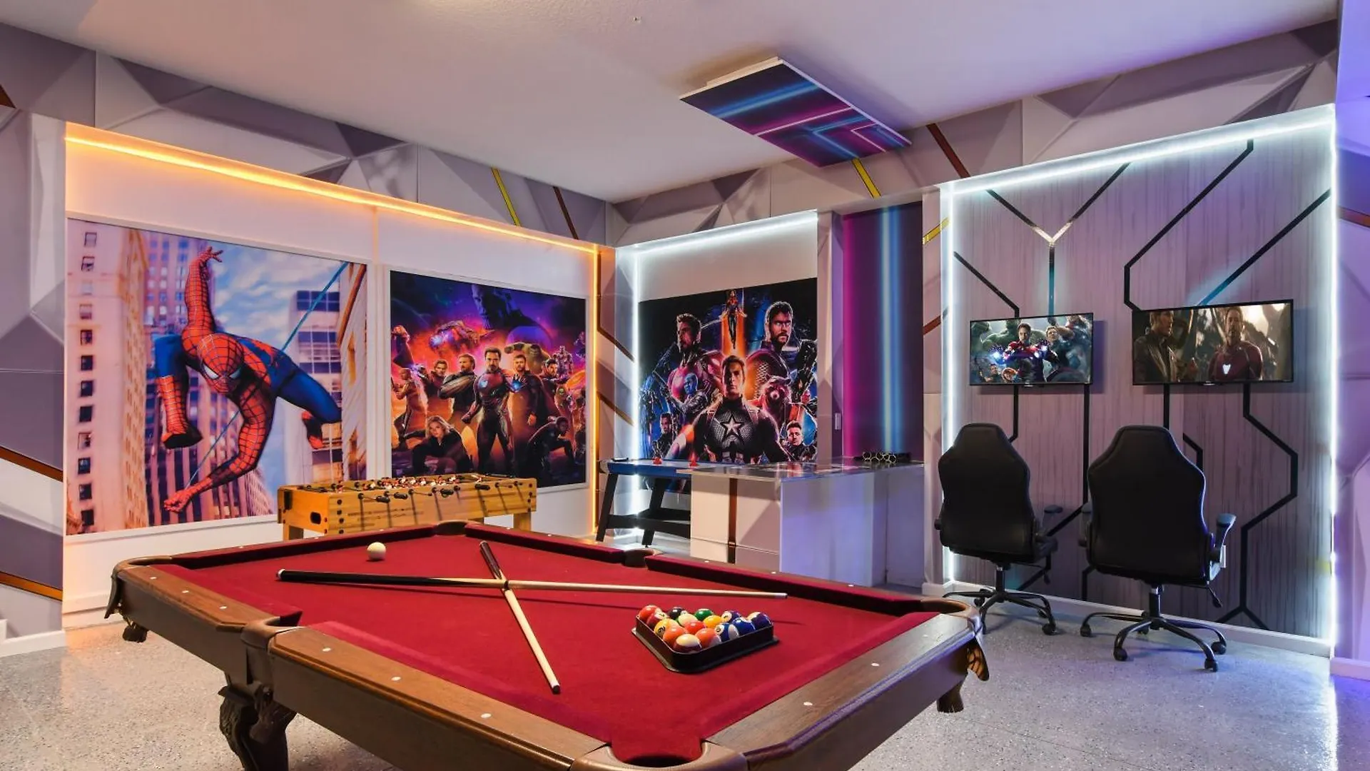 Lakeview 12br Pool/spa/theater/game *