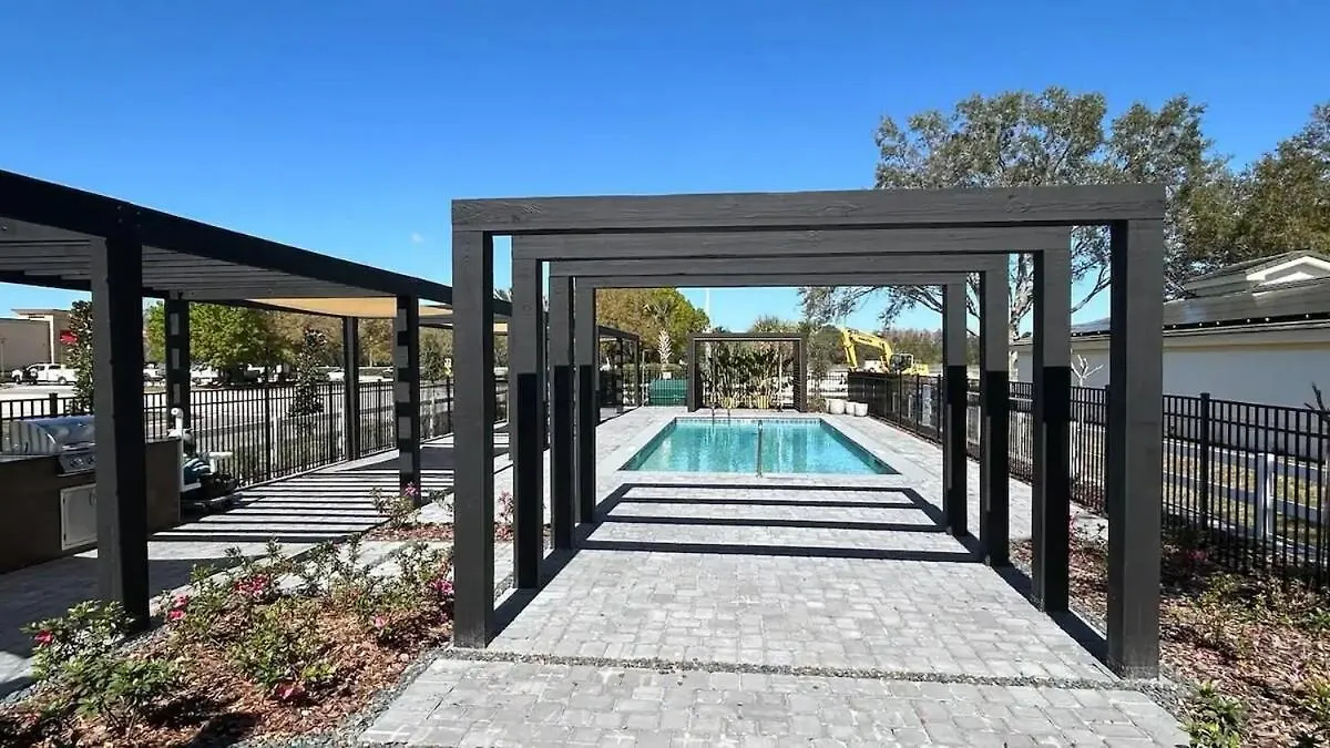 Modern 3br Near W Luxe Clubhouse Pool *