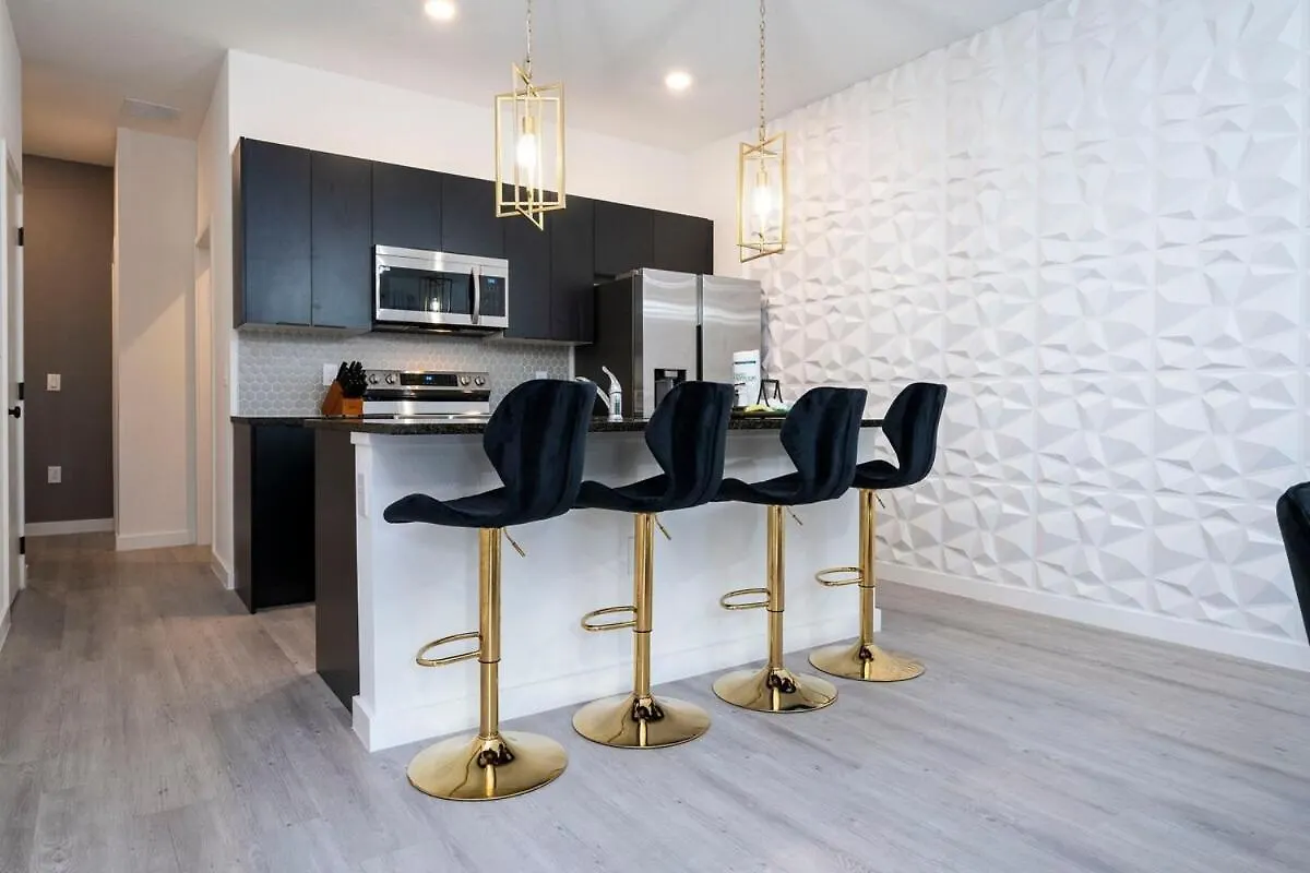 Modern 3br Near W Luxe Clubhouse Pool Holiday home Kissimmee