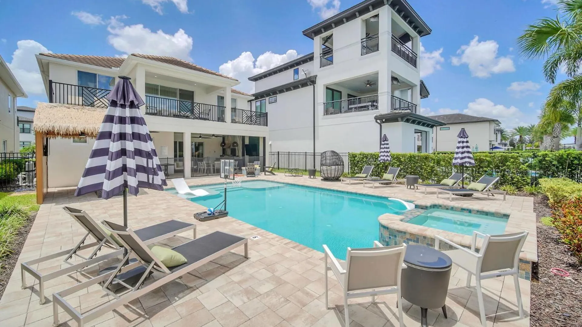 Luxurious 6 Bedroom In Orlando Oasis6635 Kissimmee
