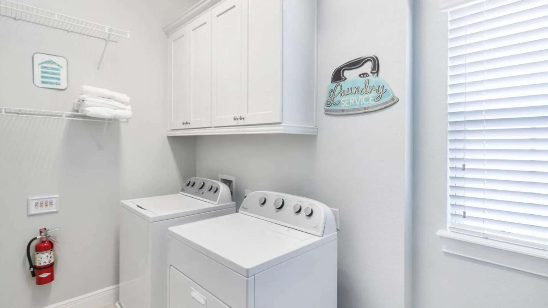Exquisite 5 Bedroom Retreat In Orlando6592 Kissimmee