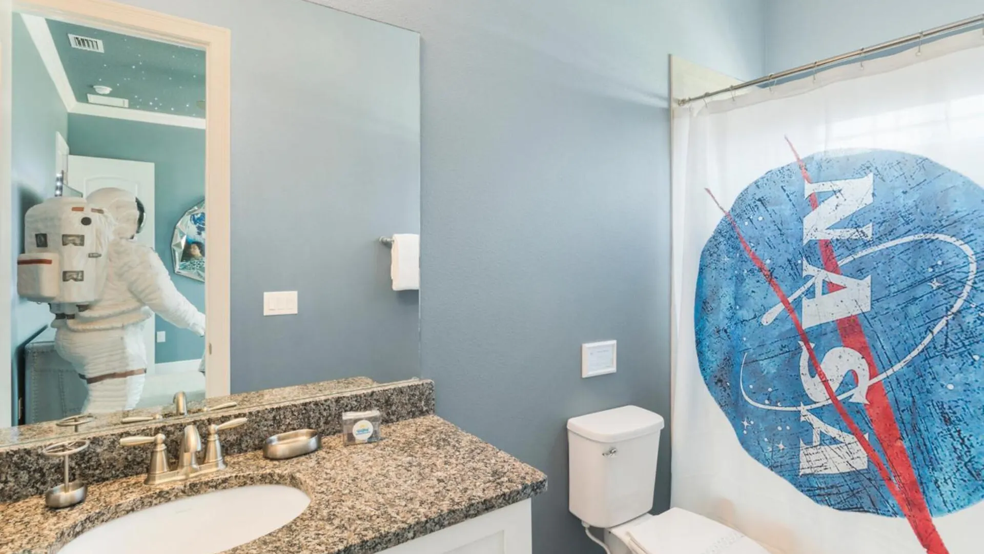 Villa Exquisite 5 Bedroom Retreat In Orlando6592