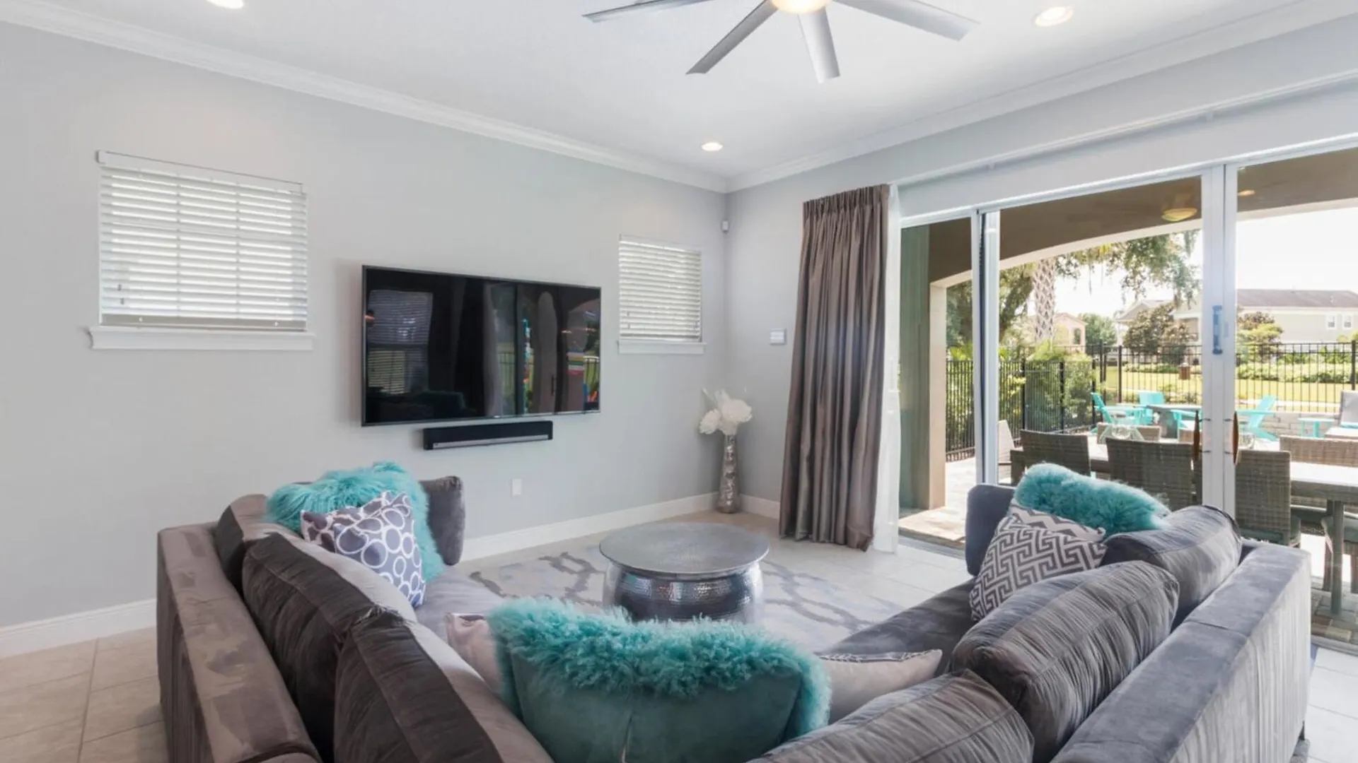 Exquisite 5 Bedroom Retreat In Orlando6592 Kissimmee