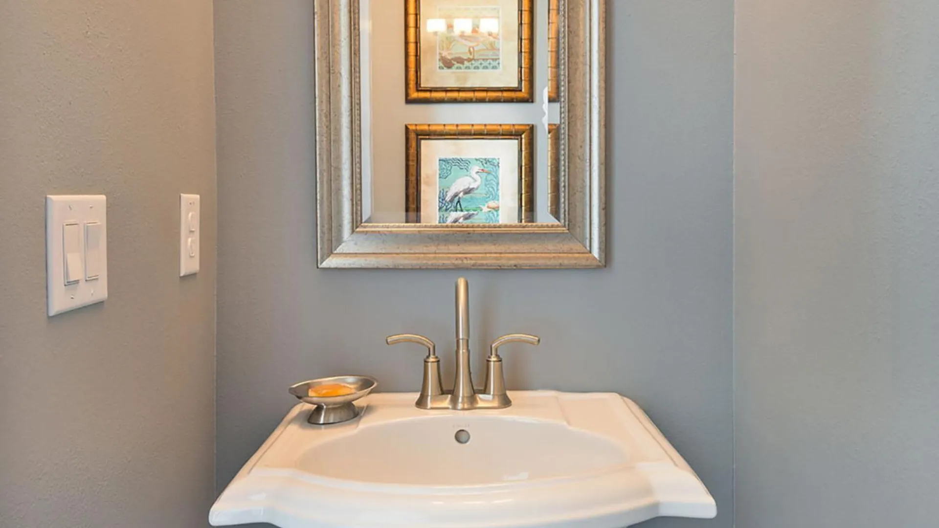 Elegant 9 Bedroom Estate In Orlando6545