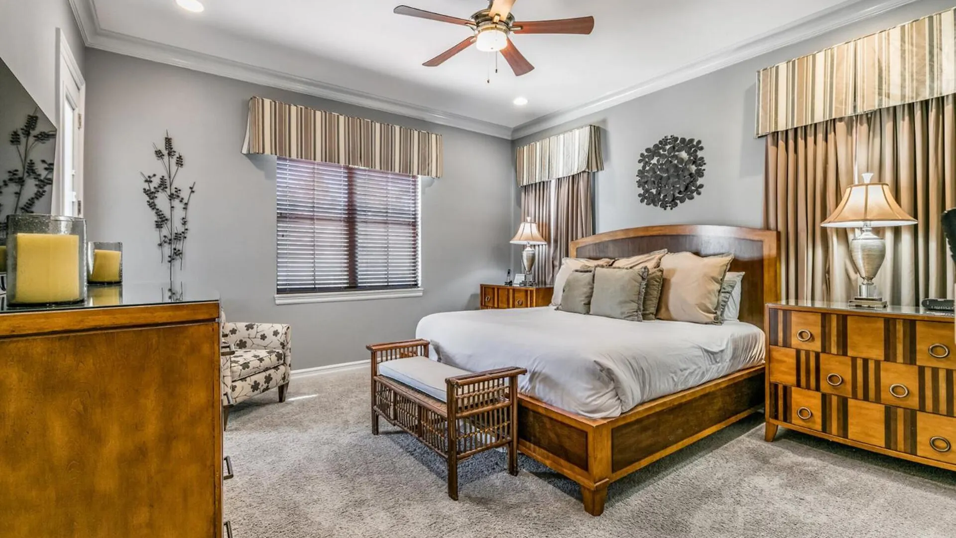 Elegant 9 Bedroom Estate In Orlando6545 Villa Kissimmee